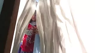 સોફી ગુજરાતી સેકસી બીપી કૉક પર જમ્પ.